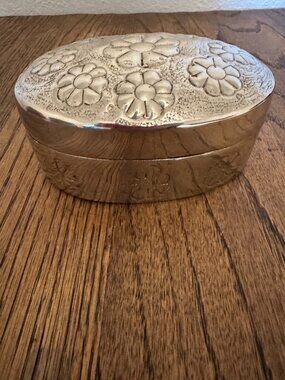 Vintage Oval Floral Trinket Box